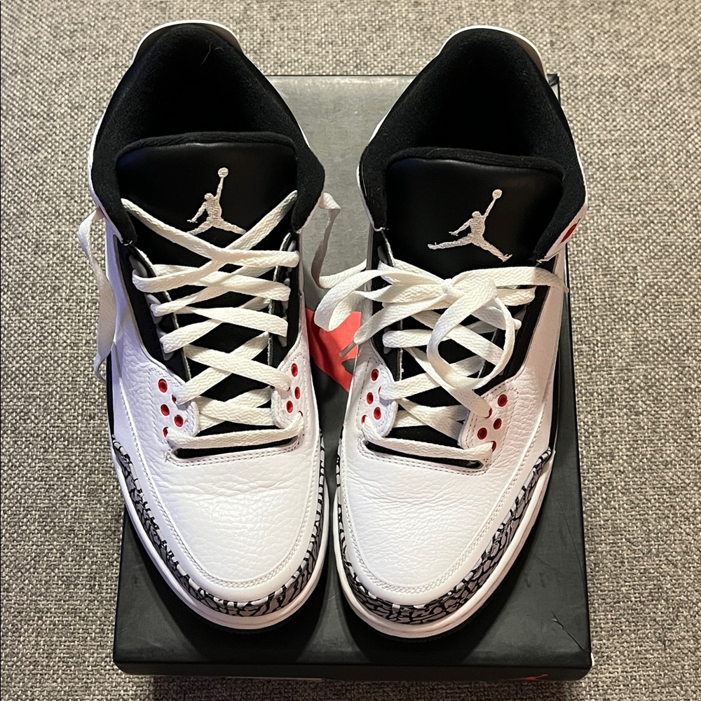 Air Jordan 3 Retro Infrared '23